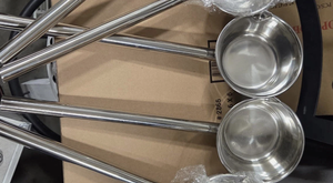 Ensemble de cuillères de service en acier inoxydable, finition miroir haute brillance, résistant à la rouille, design moderne pour la restauration, vente en gros, longues - Product Image 2