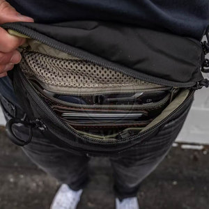 Sacs bandoulière tendance au design moderne, logo personnalisé, haute qualité, utilisation en extérieur, prix de gros pour hommes, vente en ligne - Product Image 6