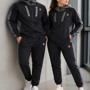 Survêtement à capuche noir pour homme, manches longues, fermeture éclair sur le devant, poches réfléchissantes, design sportif, polyester respirant, vêtements d'automne - Product Image 2