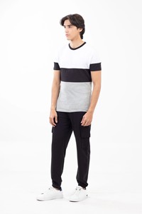 Camiseta de Manga Corta para Hombre, Cuello Redondo, Corte Regular, Diseño Sólido con Detalles en Contraste, Tejido Casual - Product Image 4