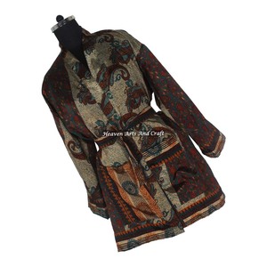 KS003 Kimono court en soie vintage pour femme, style bohème, ample, imprimé floral coloré, idéal pour la plage et les vacances - Product Image 6