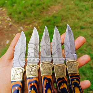 Couteau de poche en acier damas cuivré édition limitée, manche en corne de bélier fait main, couteau pliant, cadeau unique et personnalisé - Product Image 3