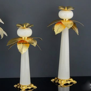 Elegante Portavelas de Diseño para Bodas y Eventos, con Acabado Dorado en Concreto, Jarra para Velas Única y Sofisticada - Product Image 3