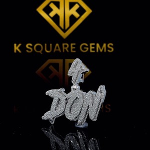 Pendentif personnalisé en argent sterling plaqué or 18 carats avec chaîne glacée, bijoux hip-hop pour femme, breloque de fête, cadeau de luxe, style moissanite - Product Image 2