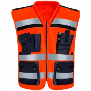 New Multi Pocket <b>Thin</b> Trendy Breathable Casual Sleeveless Vest Customized Work Outerwear with Logo for Men - Product Image 1