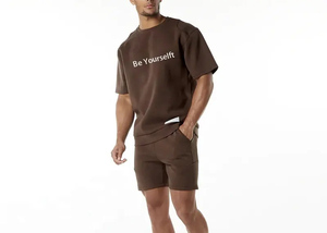 กางเกงขาสั้นออกกำลังกายสีน้ำตาลสำหรับผู้ชาย ขายดี ทนทาน ผลิตจากผ้าโพลีเอสเตอร์ผสมคอตตอน เอวกลาง มีเชือกผูก ปรับแต่งโลโก้ได้ มีกระเป๋าข้าง ไซส์ US - Product Image 4