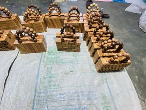 Pochette en bois avec poignée perlée, élégante pour soirée, sac de soirée fait main, boîtes en bois de créateur pour mariage, pochette en bois d'Inde - Product Image 5