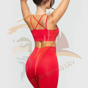 Ensemble de yoga pour femmes de haute qualité avec matériau respirant et à séchage rapide, logo personnalisé, nouveau design, motif uni, ensemble de yoga pour femmes - Product Image 4