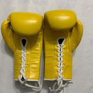 Guantes de Boxeo de Cuero Premium Más Vendidos, Transpirables, que Absorben la Humedad, Diseño Personalizado de Calidad Profesional, Duraderos, con Cierre de Gancho y Bucle - Product Image 3