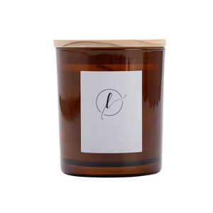 Proveedor Confiable de Velas Aromáticas de Soya de Lujo con Múltiples Aromas, en Frascos de Vidrio Esmerilado Blanco con Tapa de Madera para Nochebuena - Product Image 6