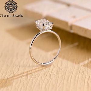 Bague de fiançailles classique pour femme Charm_Jewells en moissanite taille coussin, plaqué or 18 carats, sertie à griffes, certifiée IGI, 3 grammes - Product Image 4