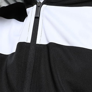 Nouveaux survêtements décontractés respirants et légers pour hommes, de qualité supérieure, en polyester, uniformes très vendus - Product Image 5