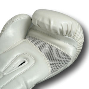 Guantes de boxeo de cuero de vaca unisex de alta calidad logotipo personalizado entrenamiento profesional lucha cuero para adultos niños con empuñaduras - Product Image 6