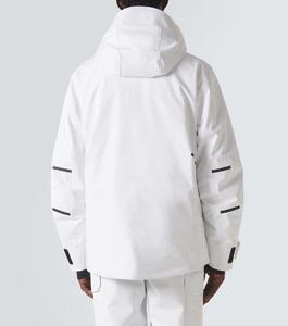 Veste de ski imperméable blanche pour homme 2026 avec capuche, poches zippées et logo sur la manche gauche, style sportif hivernal, coupe régulière longueur intégrale - Product Image 4