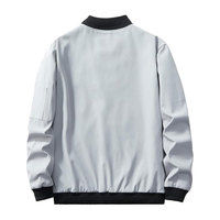 Blouson bomber pour homme, design tendance, qualité supérieure, prix raisonnable, fermeture éclair.