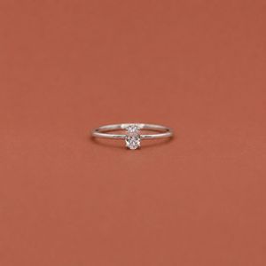 Anillo solitario clásico de plata de ley 925 para aniversario de boda para mujer - Product Image 1