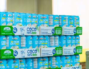 Eau de coco Votre Marque 330ml 100% Naturelle Originale Filtrée Prête à Boire en Canette Marque Privée OEM ODM Fabricant Direct de Boissons - Product Image 4