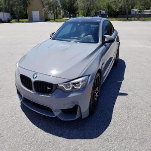 El más vendido: Coche Usado Ensamblado M4 Coupé 2020 con Paquete de Competición, listo para enviar - Product Image 2