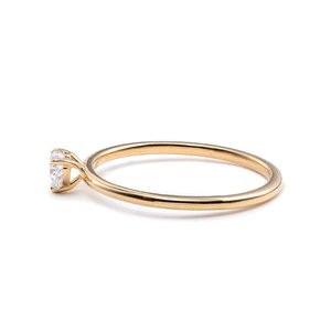 Bague en or pour femme avec diamant de laboratoire taille cœur de 0,25 ct certifié IGI, minimaliste, solitaire à 3 griffes, bande fine, bague de promesse - Product Image 5