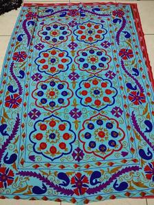 Colcha Bordada Floral Suzani Hecha a Mano, 100% Algodón, Estilo Bohemio, Jaipuri Razai, Sábana, Venta al Por Mayor - Product Image 5