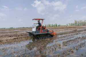 2025 Vente en gros-Tracteur à chenilles agricole Hogico 75VN 70HP Tracteur à chenilles en caoutchouc de haute qualité avec multifonction 3 en 1 - Product Image 6