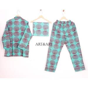 ชุดนอนผู้หญิงสุดหรู ชุดนอนขายาวพิมพ์ลาย เสื้อใส่สบายสำหรับอยู่บ้าน ชุดนอนผ้าฝ้าย 100% เนื้อผ้านุ่มใส่ได้ทุกวัน - Product Image 4