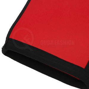 Genouillères fabriquées au Pakistan, faible MOQ, offrant compression et confort, s'adaptant facilement aux vêtements pour une utilisation quotidienne. - Product Image 5