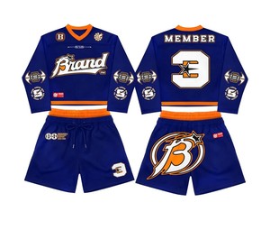 Ensemble short et t-shirt en coton délavé à l'acide, avec ourlet brut et manches déchirées, imprimé graphique en encre blanche et logo de marque, personnalisé 2026 - Product Image 4