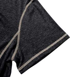 เสื้อยืดคอกลมแขนสั้นผู้ชายผ้าฝ้ายแท้คุณภาพสูง OEM ขายส่งแบบกำหนดเอง สีพื้นเรียบง่าย เสื้อกีฬา - Product Image 4