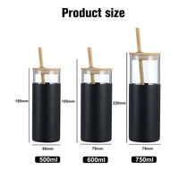 Kustom dicetak Logo bebas Bpa botol air kaca lengan pelindung silikon 20 oz cangkir gelas Tumbler dengan tutup bambu dan sedotan