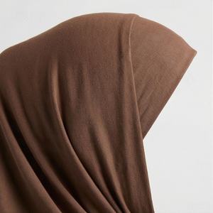 Kimono Abaya de Luxe en Chiffon pour Femme, Robe Musulmane Ouverte sur le Devant, Ensemble Modeste avec Hijab et Foulard, Qualité Supérieure, Tenue Douce et Élégante - Product Image 4