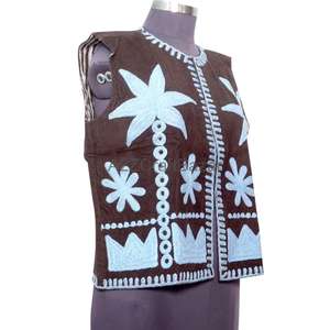 Chaqueta Suzani india hecha a mano para mujer, 100% algodón, con botones, diseño floral, sin mangas, estilo bohemio, para primavera. - Product Image 3