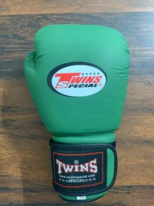 Gants de boxe Twins pour Muay Thai, entraînement de sparring, MMA, kickboxing - Product Image 2