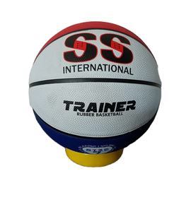 Couverture en caoutchouc durable de taille officielle de basket-ball de qualité supérieure excellente adhérence et rebond pour les jeux et l'entraînement intérieurs/extérieurs - Product Image 1
