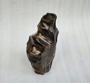 Modern Handmade Metal Tabletop <b>Vase</b> Geometric Design Textured Finish Black Decorative Art Piece - Product Image 5