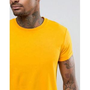 T-shirt vierge en gros pour homme, personnalisable avec logo, style streetwear, unisexe, 95% coton 5% élasthanne, respirant, idéal pour l'été - Product Image 3