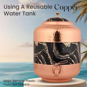 Distributeur d'eau en cuivre avec motif marbré noir et or et robinet pour usage domestique - Product Image 5
