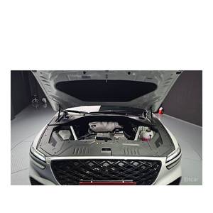 Genesis GV70 2.5T 2024 Gasolina 2WD con 1,759 km, Volante a la Izquierda, Caja de Cambios Automática, Asientos de Cuero, Cámara Trasera - Product Image 6