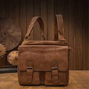 Sac à bandoulière pour ordinateur portable en cuir de vache véritable pour homme, durable, usage quotidien, style rétro, 15,6 pouces, LLB-0331 - Product Image 1