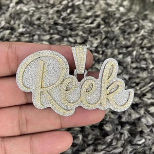 Pendentif personnalisé avec nom incrusté de moissanite, style Hip Hop, finition or rose et argent, pour occasions festives - Product Image 3