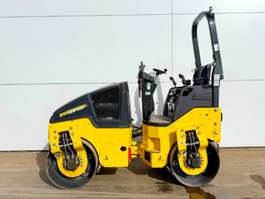 PREMIER PROPRIÉTAIRE 2024 BOMAG BW120AD-5 COMPACTEUR ROUTIER D'OCCASION EN BON ÉTAT, SEULEMENT 800 HEURES D'UTILISATION - Product Image 1
