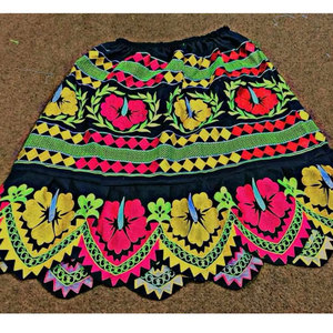 Faldas de Poliéster 100% de Alta Calidad con Estampado Hawaiano para Mujer, Nuevo Estilo, Vestido de Gala con Apliques Dulces, Bordados, Cintura Imperio, Transpirable - Product Image 1