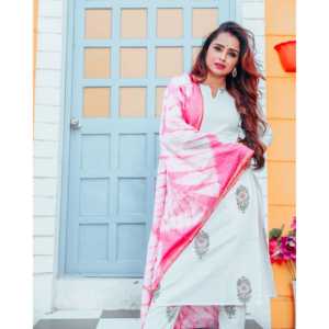 Ensemble de costume en coton blanc à motifs roses faits à la main pour femmes avec dupatta rose, taille XS - Product Image 3