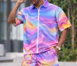 Ensemble court 2 pièces personnalisé pour homme, imprimé dégradé coloré 3D, survêtement d'été, polo à quart de zip et short assorti - Product Image 3