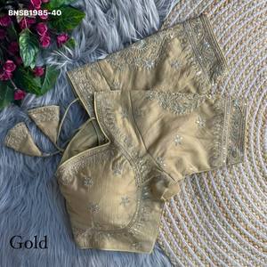 Collection de blouses en soie Vichitra avec broderies Zari-sequins et manches courtes, style Madhubala, pour occasions spéciales, fournisseur de Surat. - Product Image 5