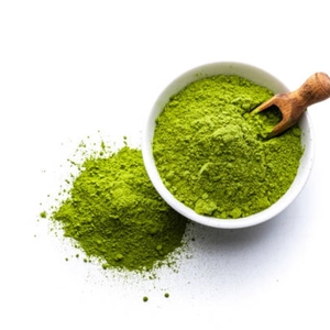 Poudre de Moringa Pure Séchée Biologique, Feuilles d'Oleifera Premium Tamisées, Super Aliment Vert en Poudre pour Usage Commercial - Product Image 5