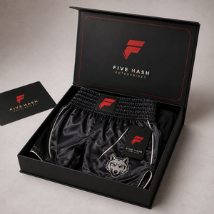Pantalones cortos de Muay Thai de primera calidad diseñados con tela ligera, transpirable y cómoda, y movimiento sin restricciones para cada sesión de entrenamiento. - Product Image 6