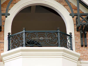 Rampe de balcon moderne en fer forgé pour extérieur, garde-corps décoratif en métal pour villa, terrasse, et main courante d'escalier, conception personnalisée - Product Image 6