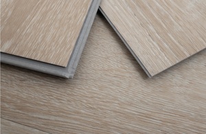 Planche de vinyle antidérapante SPC ATTFloor pour intérieur, fabriquée au Vietnam, avec garantie de 5 ans pour les hôtels et les appartements - Product Image 1