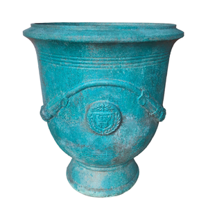 Maceta Clásica de Fibra de Vidrio con Acabado Verdigris, Ligera, Duradera y Decorativa, Suministro Directo de Fábrica - Product Image 3